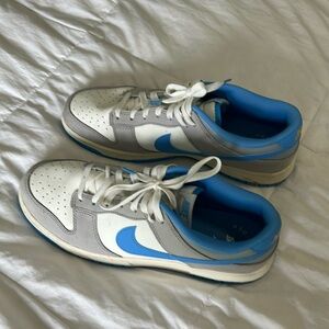 Men’s Nike Dunks low tops size 11 blue